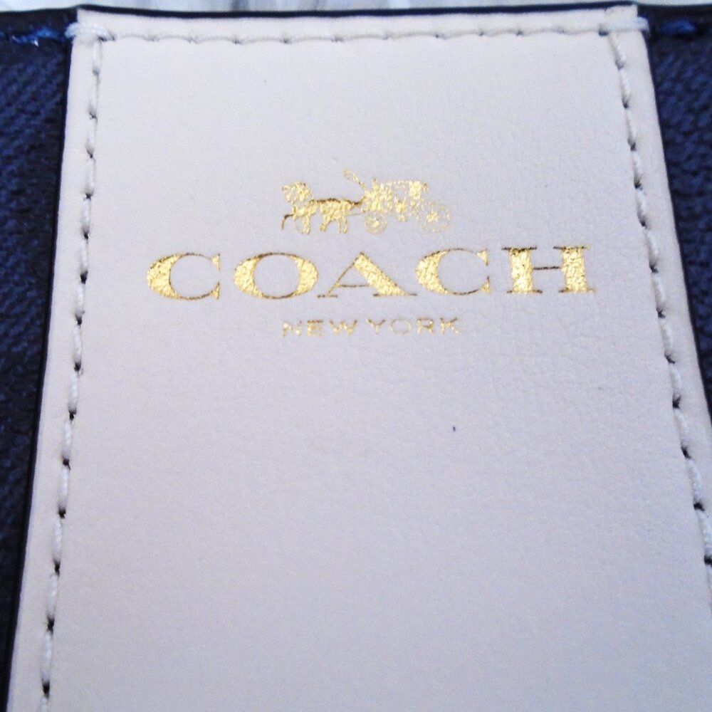 Coach Denim Corner Zip Wristlet Women Ladies - Picture 8 of 9